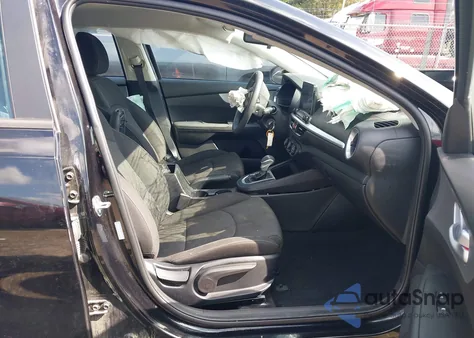 2023 Kia Forte Lxs из США, поврежденный, VIN 3KPF24ADXPE603097